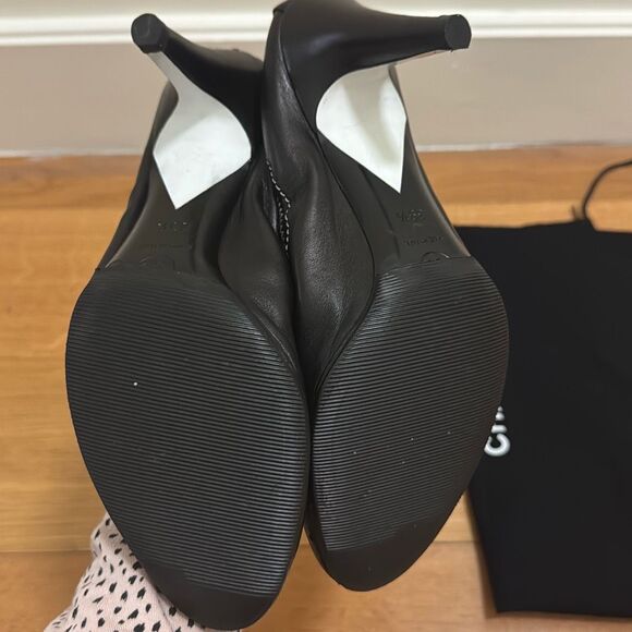 Chanel Vintage Black Leather White CC Logo Elastic Pumps size 39.5 - Picture 8 of 9